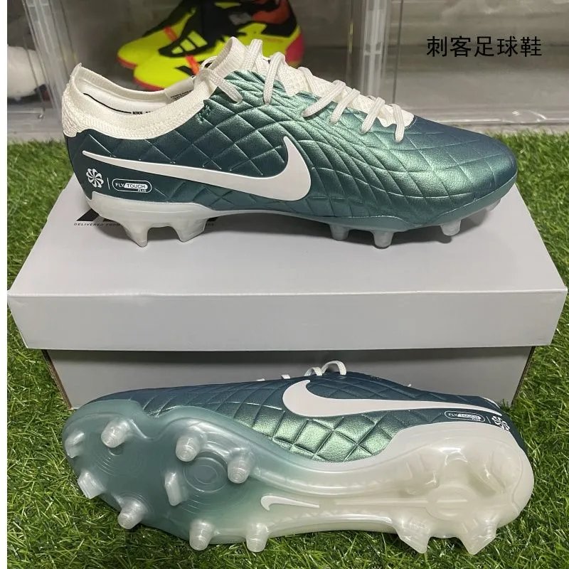 Olympic New Legendary 10 Football Shoes 30th Anniversary Limited FG Spike Ultra Light Low Help Training Competition for Male and Female Students