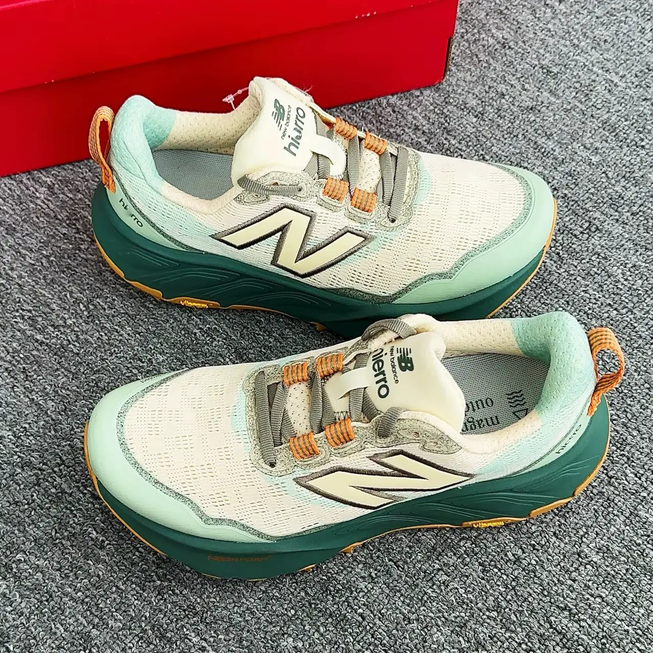 Pure Original Nb V9 Versatile, Comfortable, Breathable and Cushioning Joint Hierro Cross-Country Running Shoes for Men and Women Casual Sports Shoes