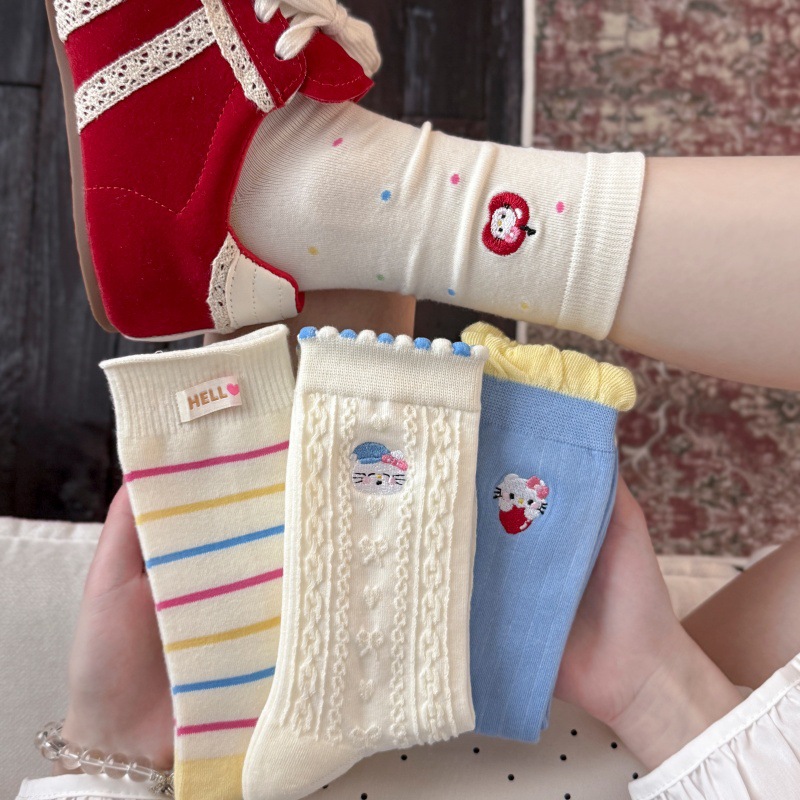 Spring and Summer New Embroidered Cat Socks for Women, Japanese Cute Cartoon Style, Autumn and Winter College Style Mid-Tube Socks with Ruffled Edges