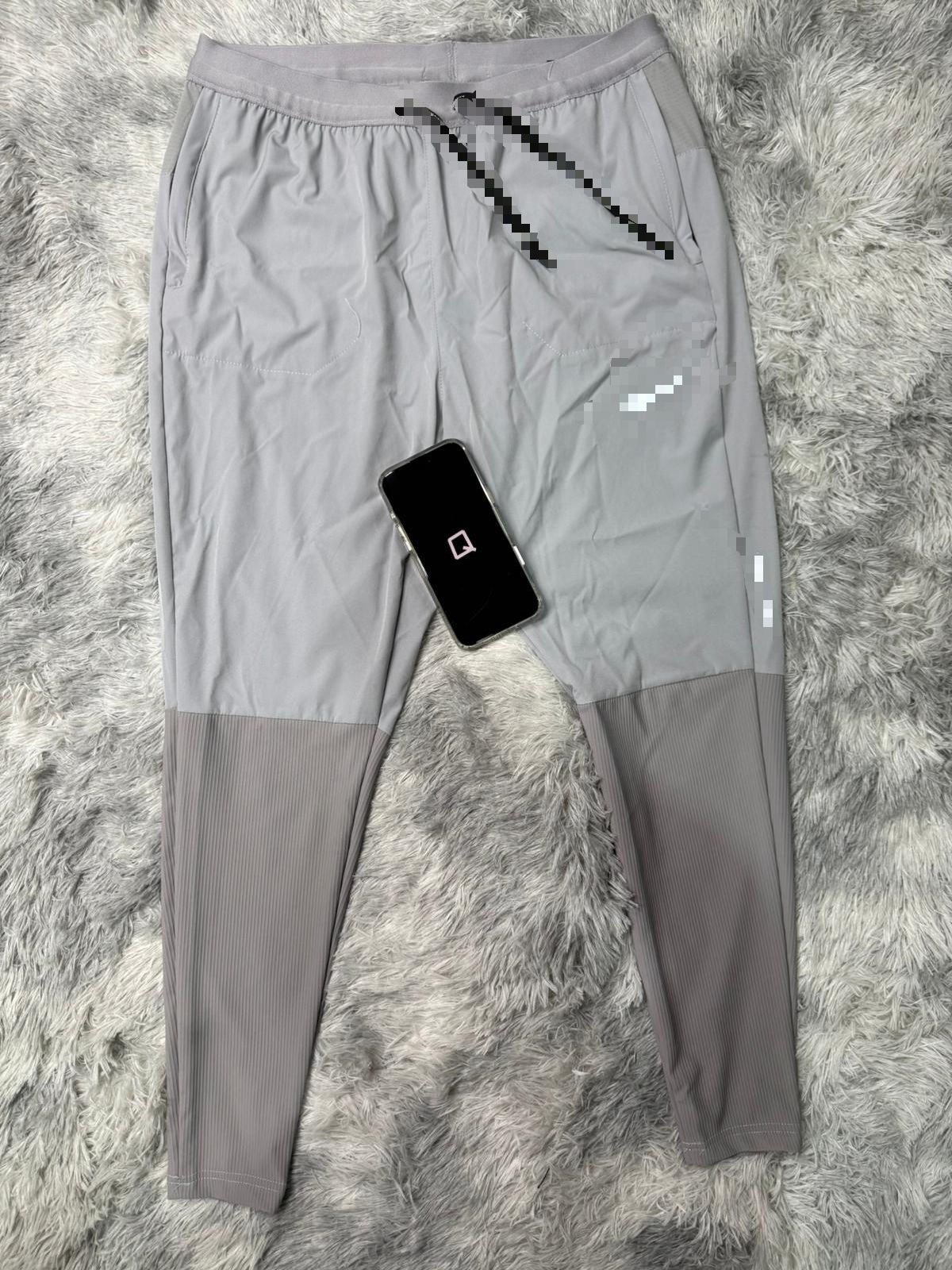 Gray threaded pants Foto QC de WEIDIAN na Qualit.ly