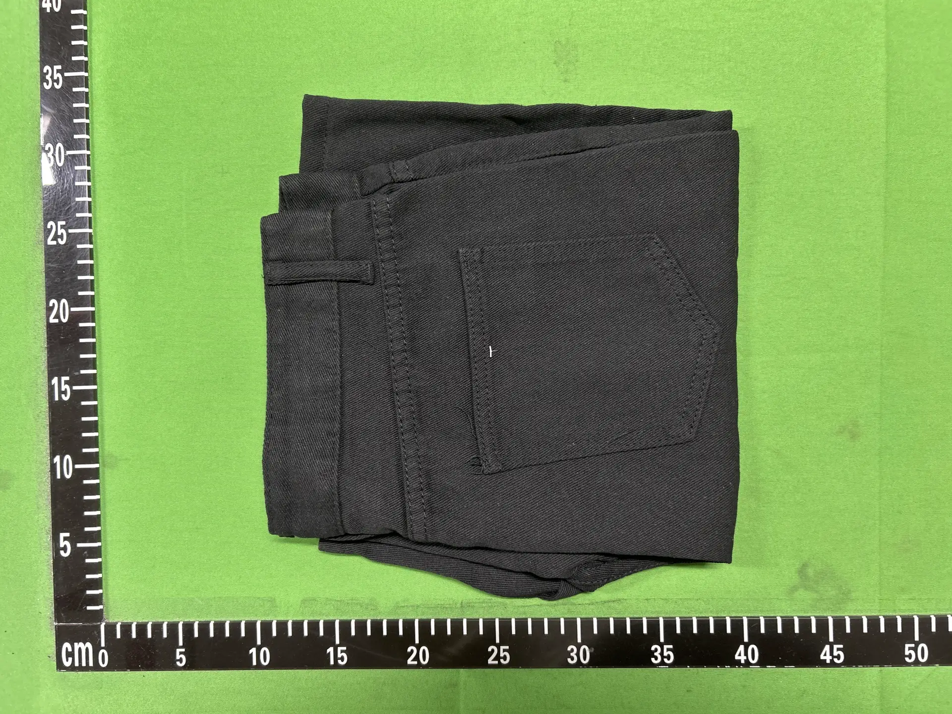 Men's Black Straight Leg Denim Pants