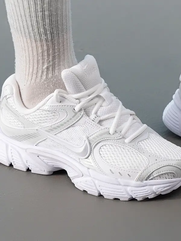 Nike Nike Women's Shoes 2025 Summer New arrival V5 Rnr Sports Shoes Casual Shoes Dad Shoes White Shoes Hq7901