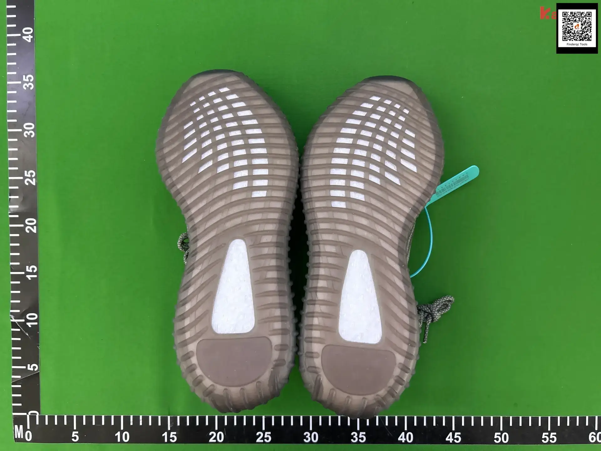 The official genuine goods of Putian men's shoes breathable sports shoes women's shoes is really black