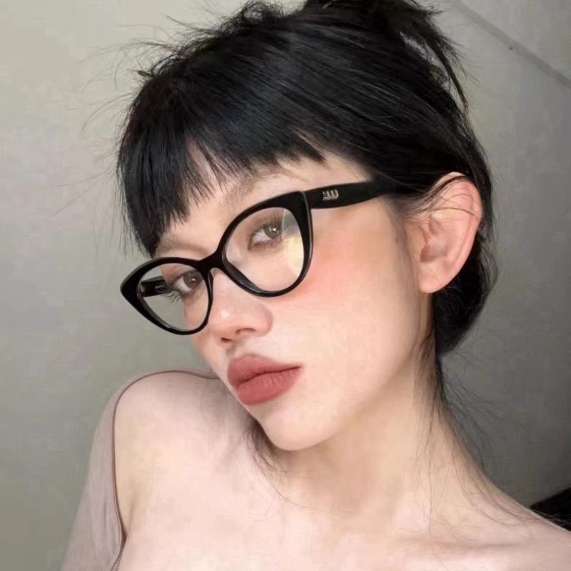 Retro Internet Celebrity European and American Hot Girl Cat's Eye Black Frame Plain Artifact Glasses Frame Can be Equipped with Myopia Myopia Glasses
