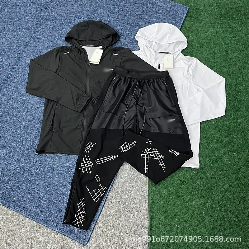 The Same Suit for Men and Women, Autumn and Winter New Outdoor Lightweight, Breathable, Quick-Drying, Windproof Running Training and Fitness Jackets