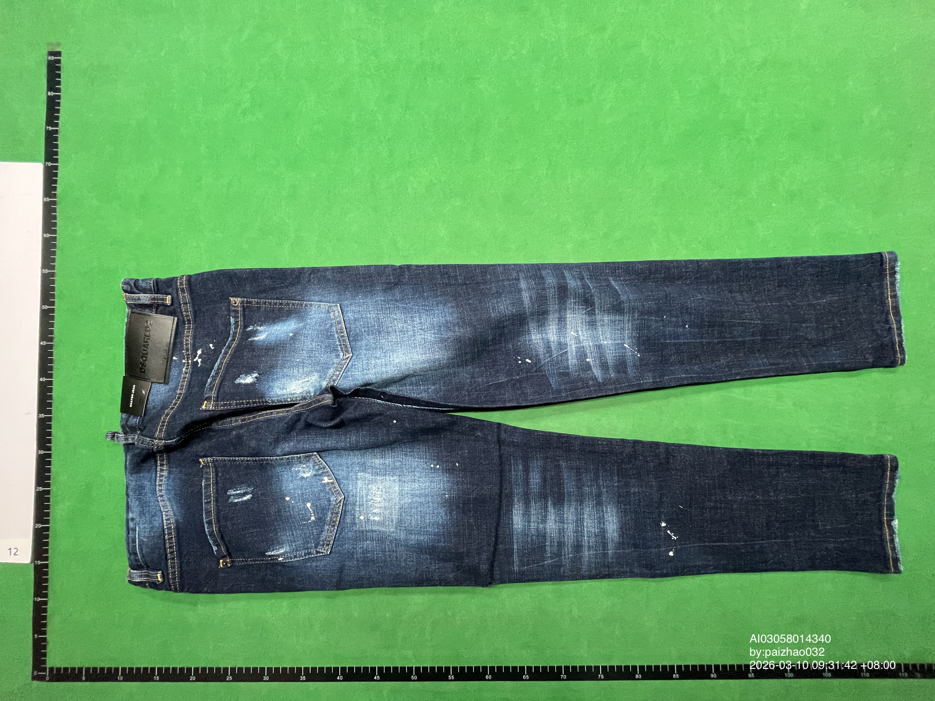 2024 Autumn New D2 Trendy Men's Washed Hole Patch Paint Easiest for Match Slim Small Feet Blue Jeans for Men QC