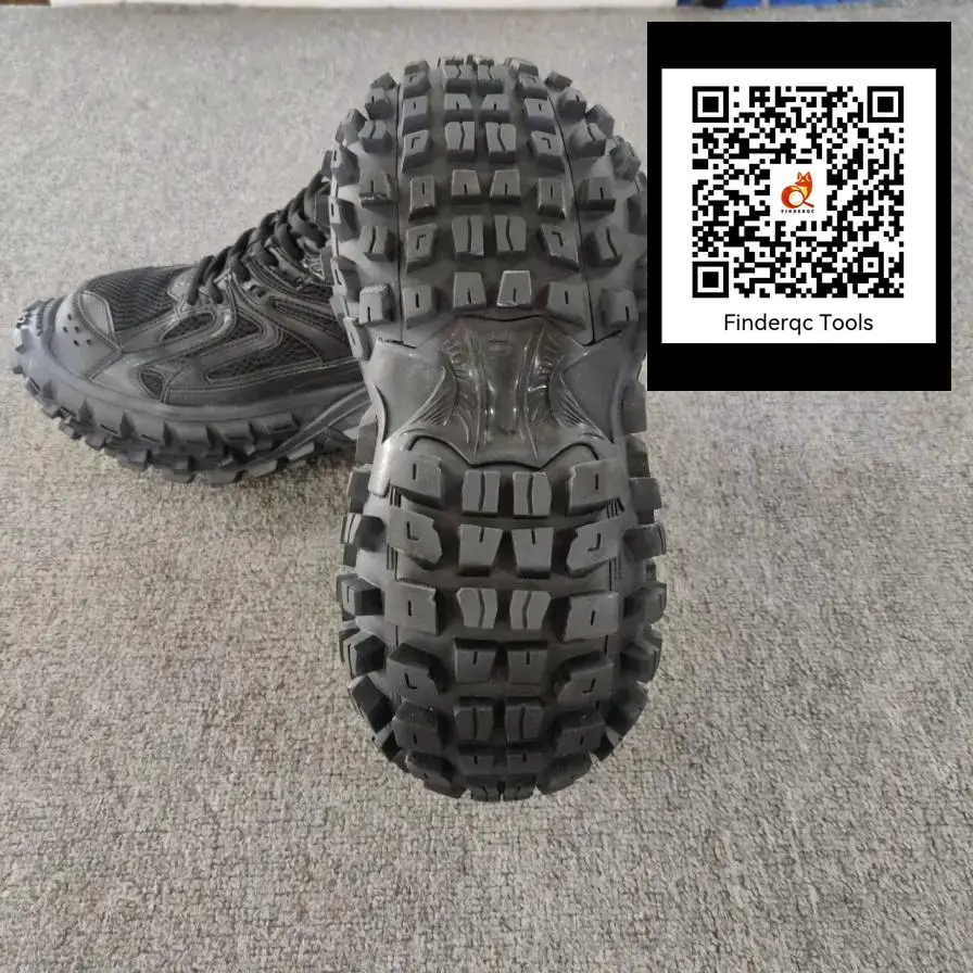 Balenciaga Runner Sneakers Black
