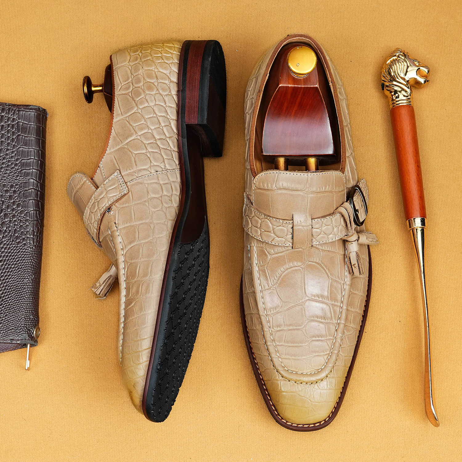Summer New Men's Crocodile Pattern Monk Shoes, First-Layer Cowhide, British Retro Tassel Buckle Business Casual Leather Shoes