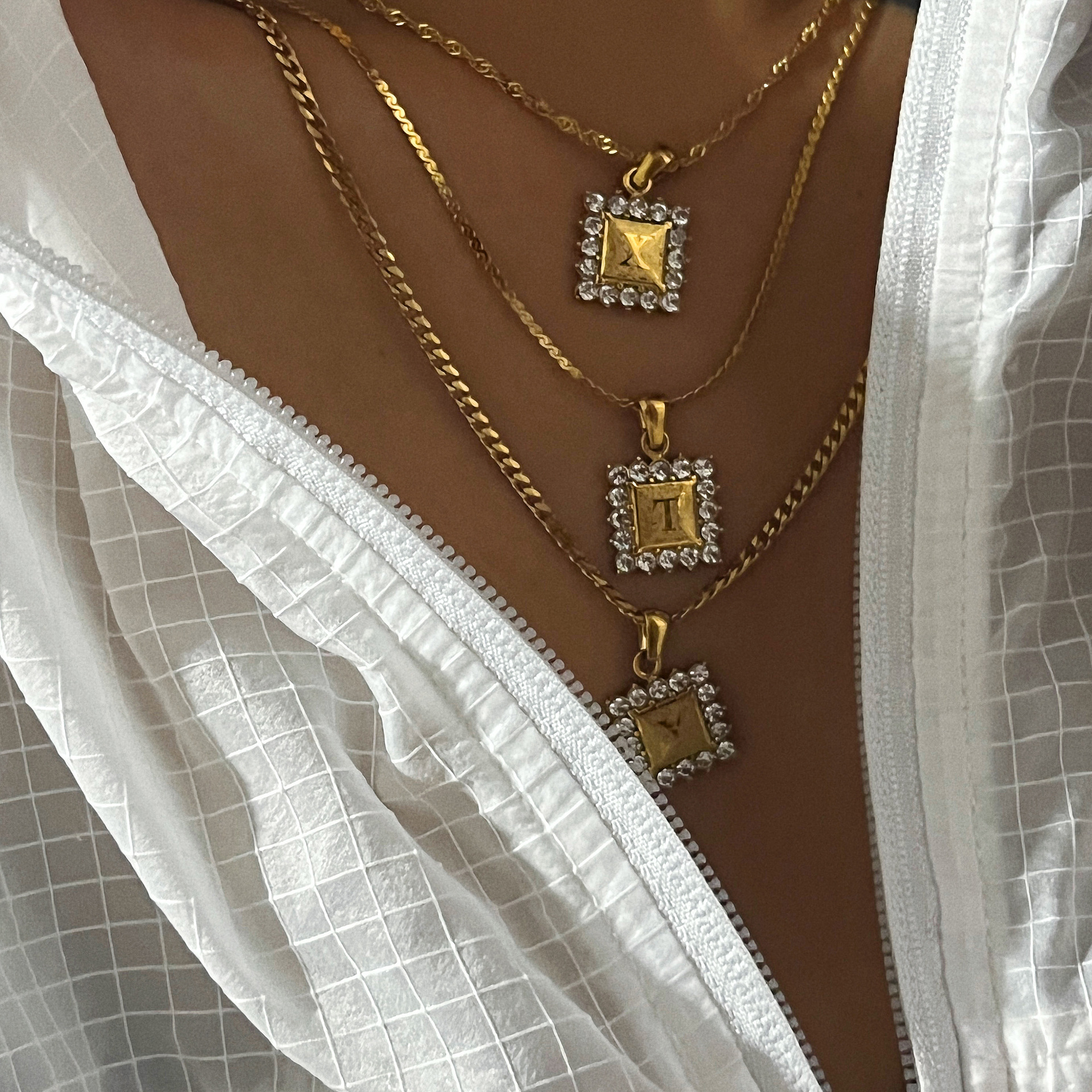 Dazan Wholesale Factory European and American Ins Cross-Border Personalized 18K Electroplated Full Diamond Letter Pendant Multi-Chain Necklace
