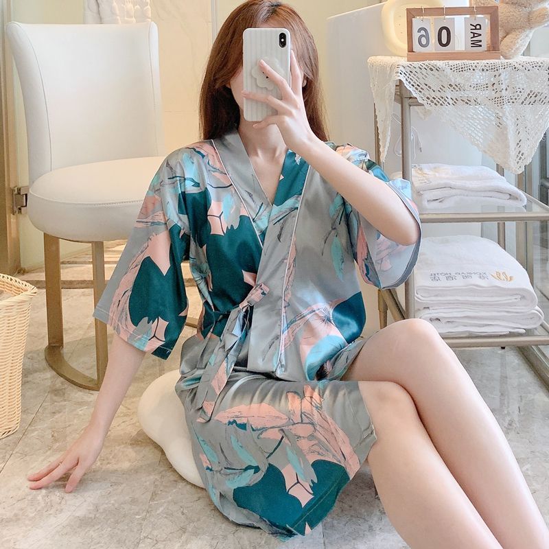 Pajamas for Women Summer Chinese Style Floral High-Value Kimono Robe Nightgown Home Clothes Sexy Bathrobe Pure Lust Style Nightgown
