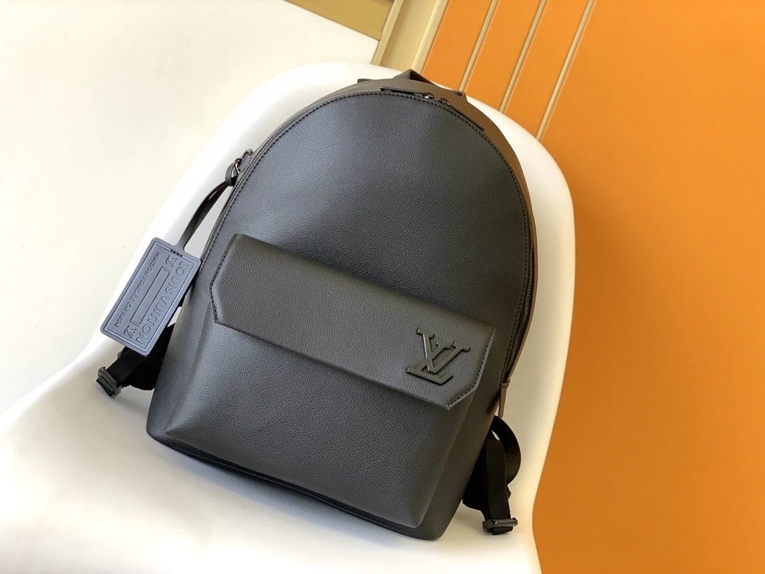 No.395 high quality Aerogram men backpack leather bag QC-foto van WEIDIAN op Qualit.ly