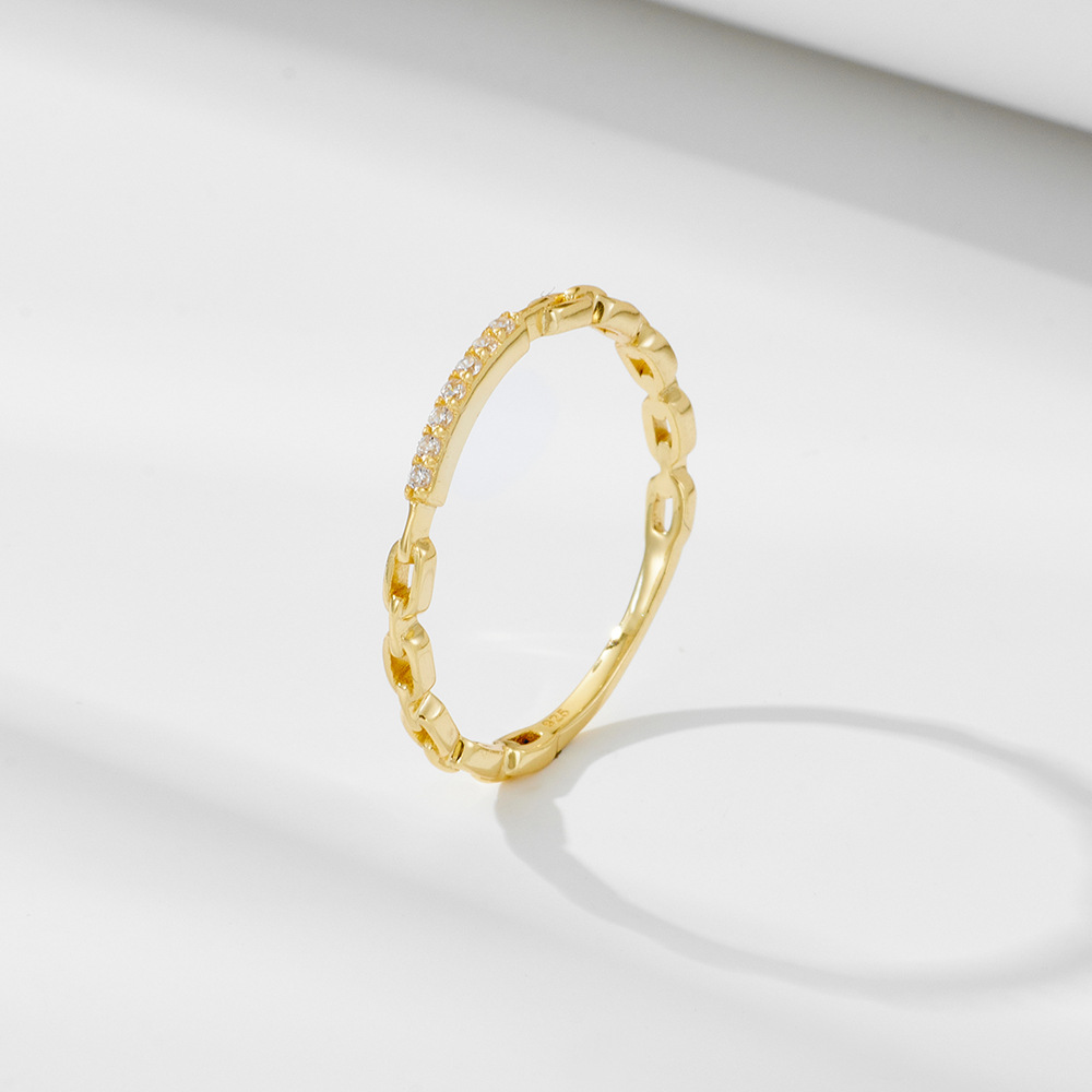 European and American Ins Cold Style Exquisite Diamond Chain Ring Women's Accessible Luxury Niche Design Fashionable and Versatile Stacking Ring