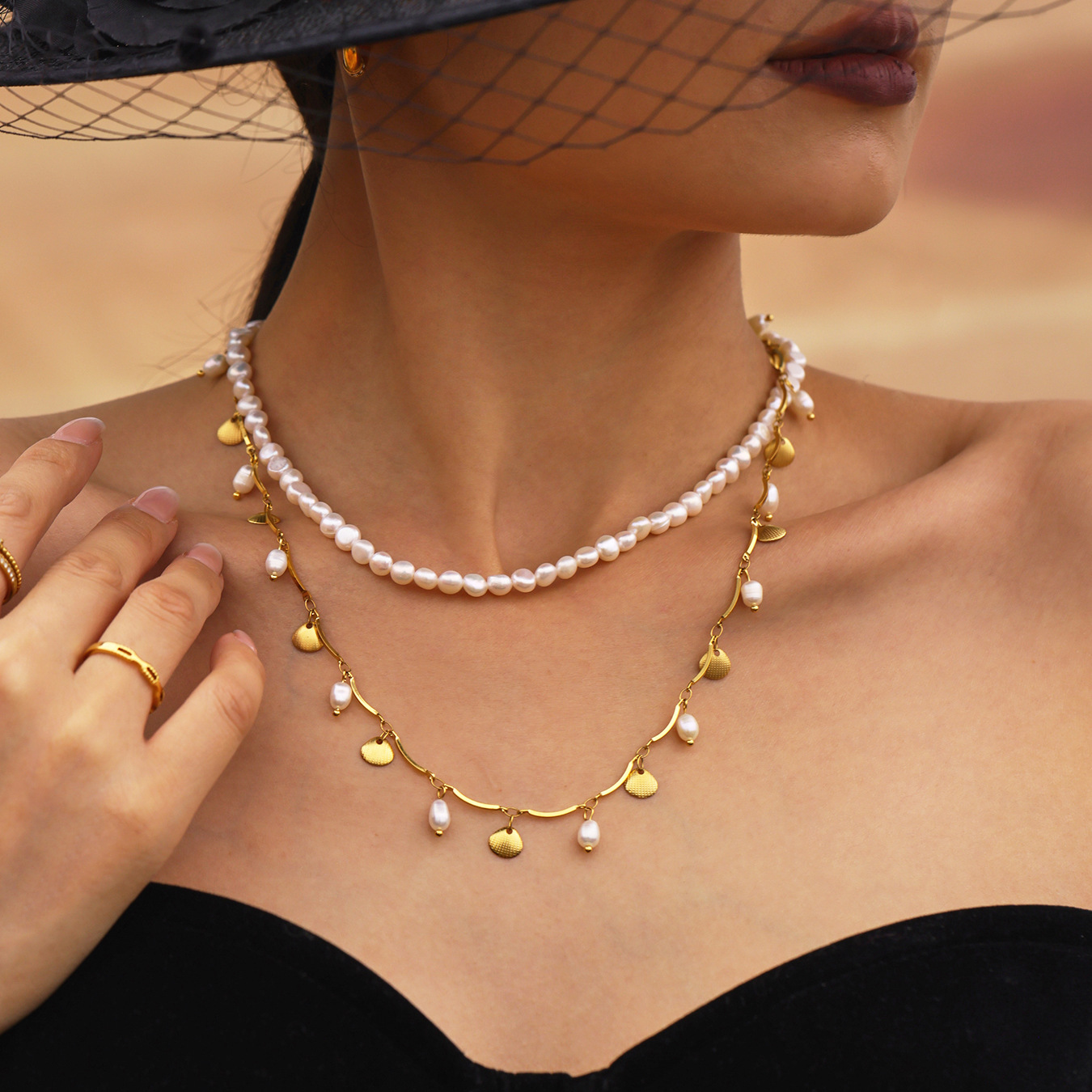 Fantasy European and American Fashion Golden Small Shell Freshwater Pearl Necklace Ins Niche Light Luxury Collarbone Chain All-match Color Preservation