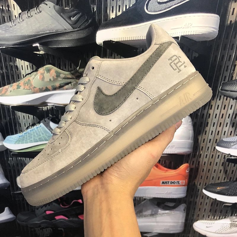 NIKE AIR FORCE 1卫冕冠军 空军一号 灰 复古低帮板鞋AA1117-118