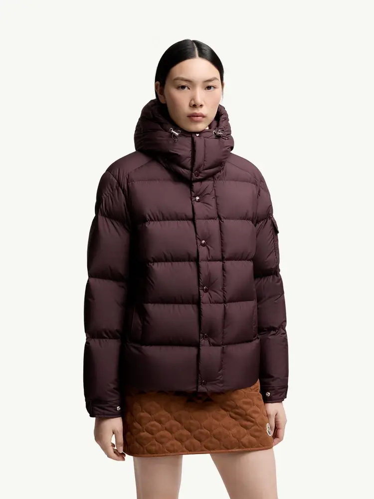 Maya 70 kurze Daunenjacke mit Kapuze Schwarz