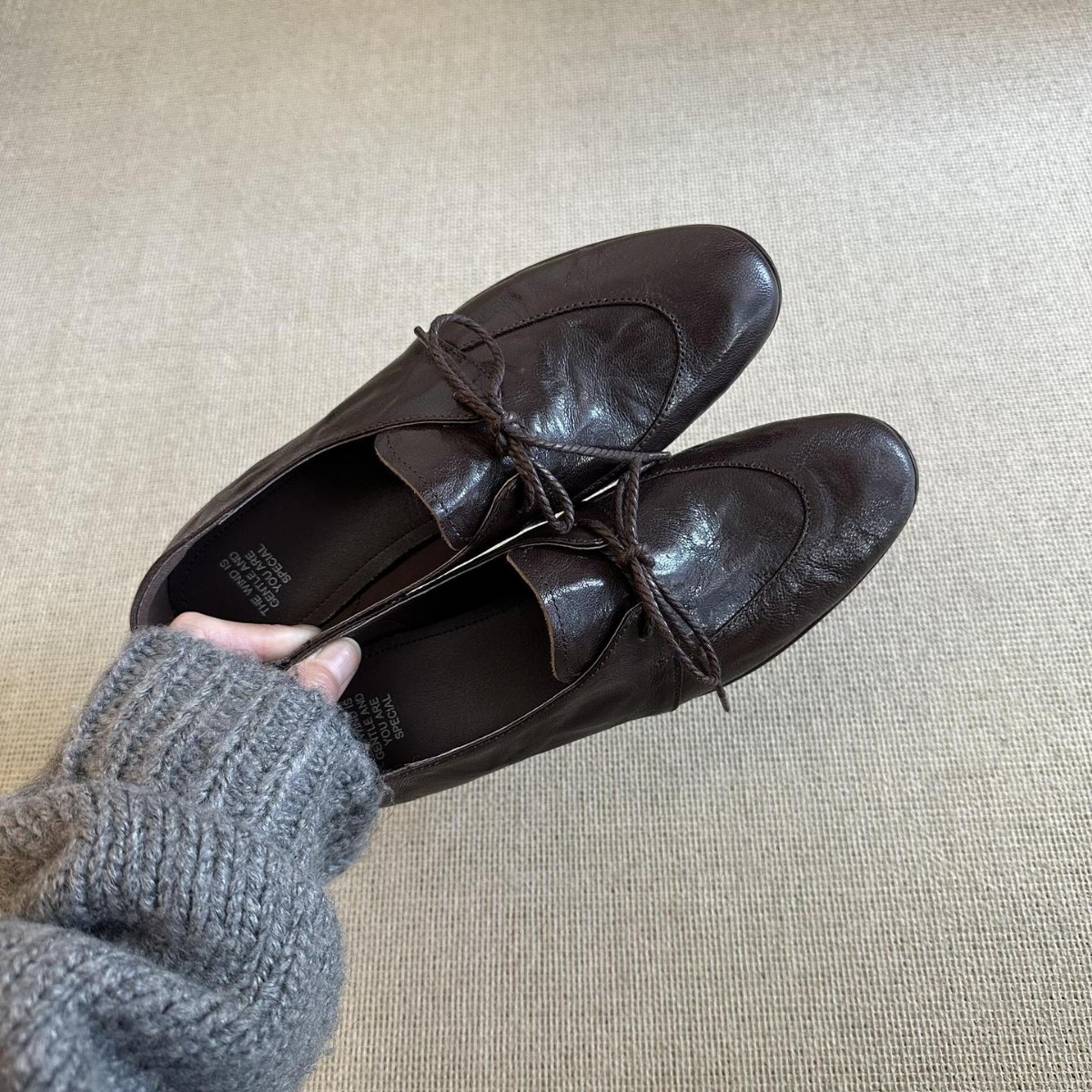 In-Stock Version~Vintage Round-Toe Lace-Up Leather Shoes for Women, British Style 2026 Versatile Commuting Chunky Heel Brown Loafers