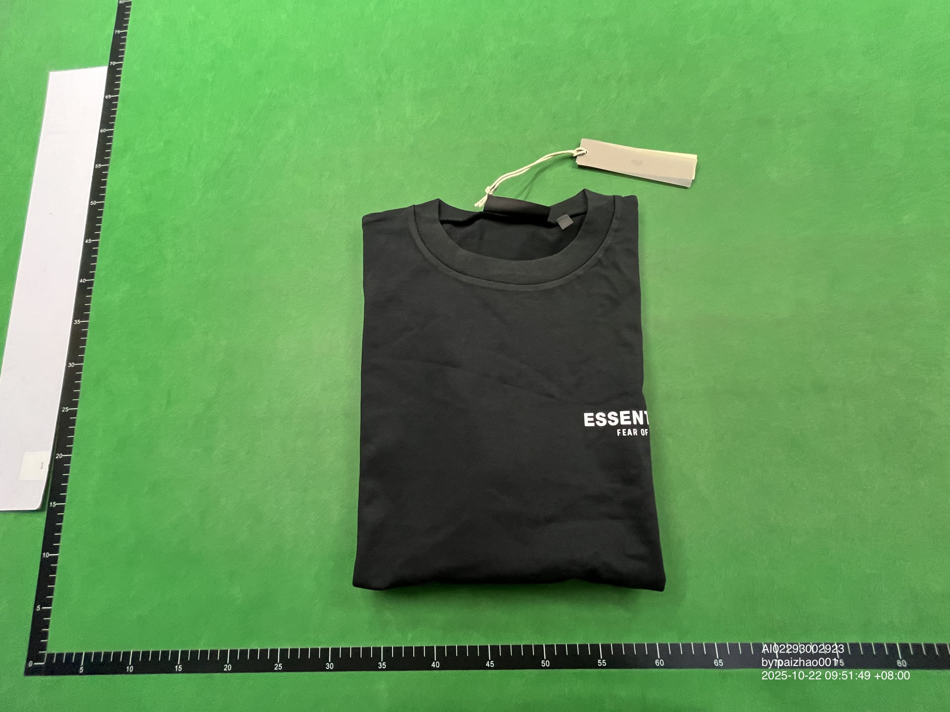 Fall25 Essentialszone High Street Holiday Series Fog Round Neck Loose Men's and Women's Short-Sleeved T-Shirts Trendy QC
