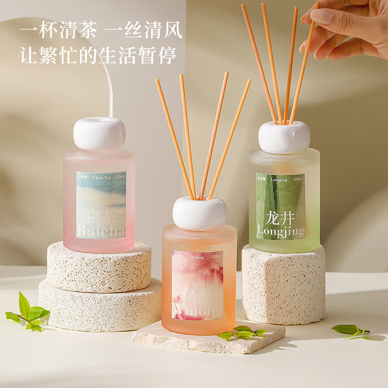 Tea-Scented Flameless Aroma Diffuser for Home Bathroom Toilet Deodorization, Plant-Based Essential Oil Reed Diffuser Ornament