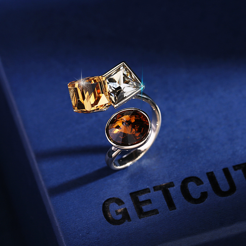 Korean Artistry Light Luxury Niche Design Finger Ring Fashion Coffee Gold Cube Crystal Adjustable Opening Ring
