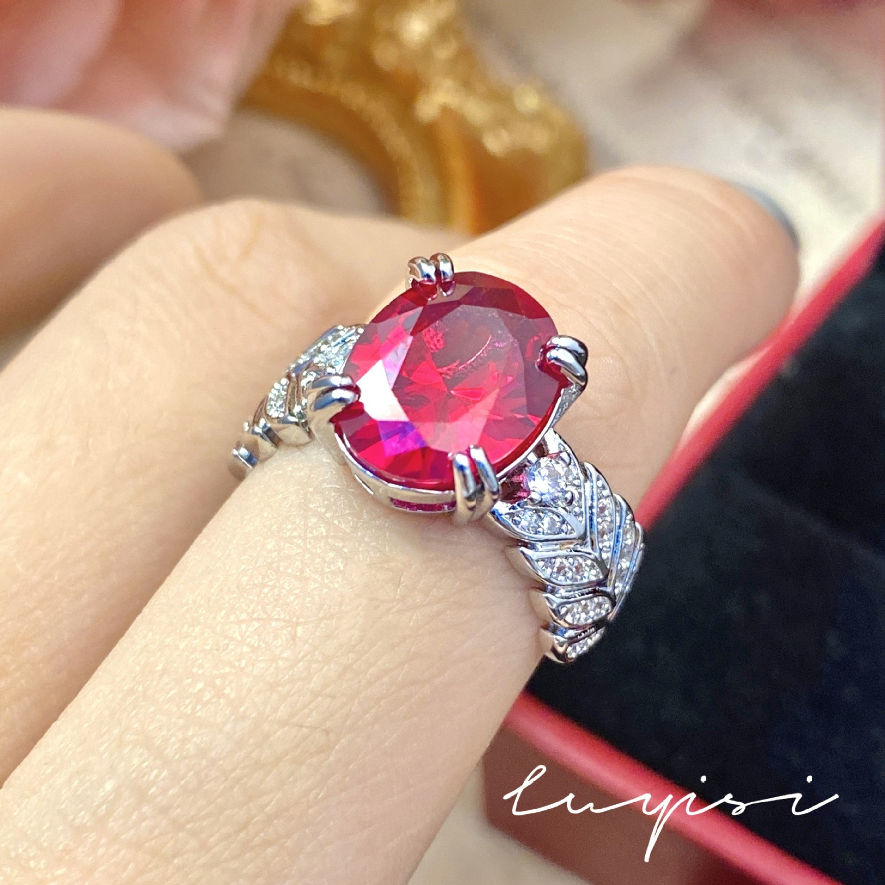 Light Luxury Cupid's Arrow Real Pigeon Red Hemoglobin Ring Temperament All-match High Carbon Diamond Red Corundum Women's Ring Wholesale