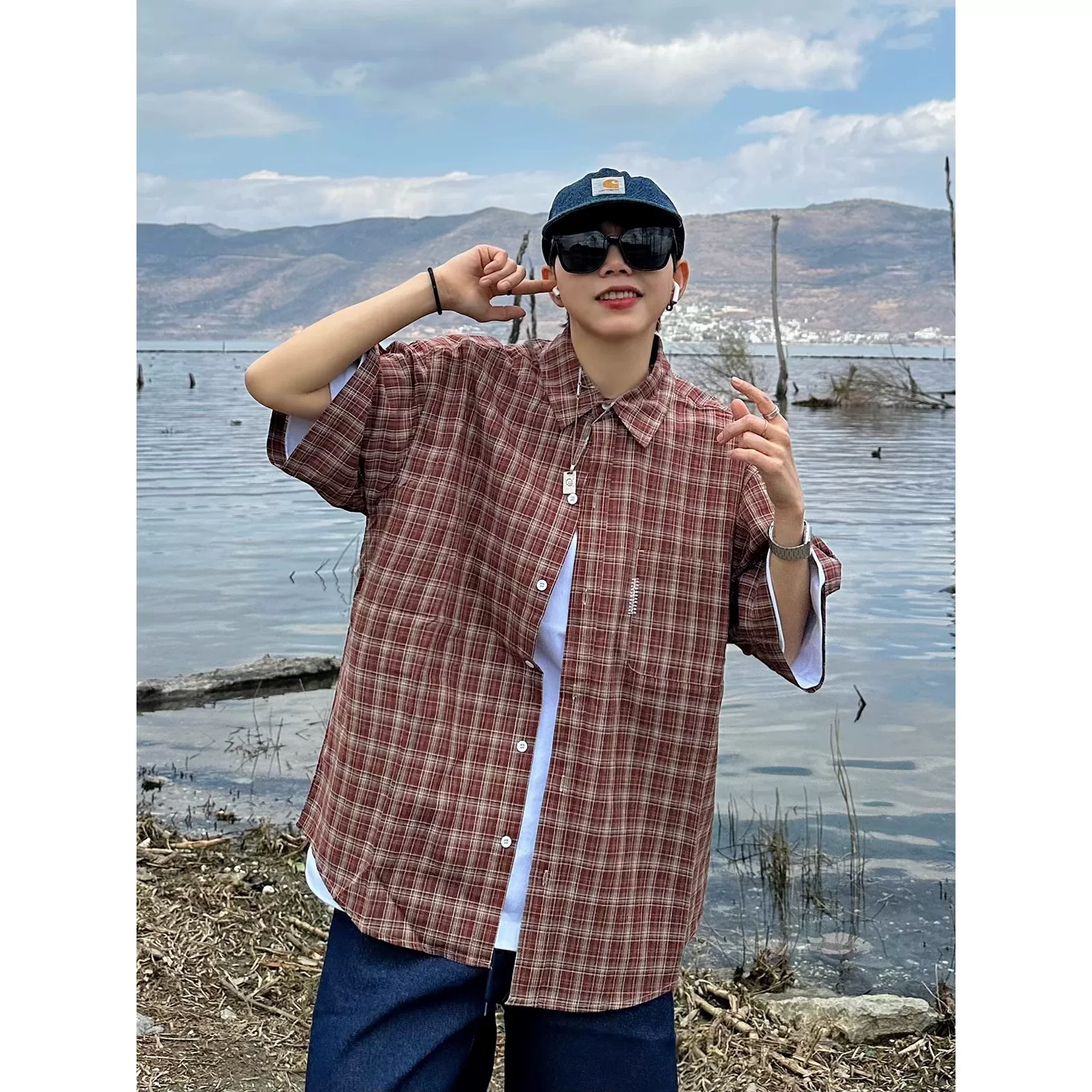Japanese retro checkered short sleeved shirt with unisex trendy design, loose and casual, versatile, layered shirt jacket