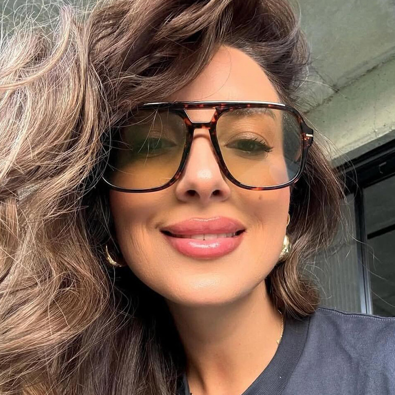 Double Beam Square Mi Nail Sunglasses Women's Cross-border New Ins Simple Fashion Sunglasses Street Photoshoot Sunscreen Internet Celebrity Glasses