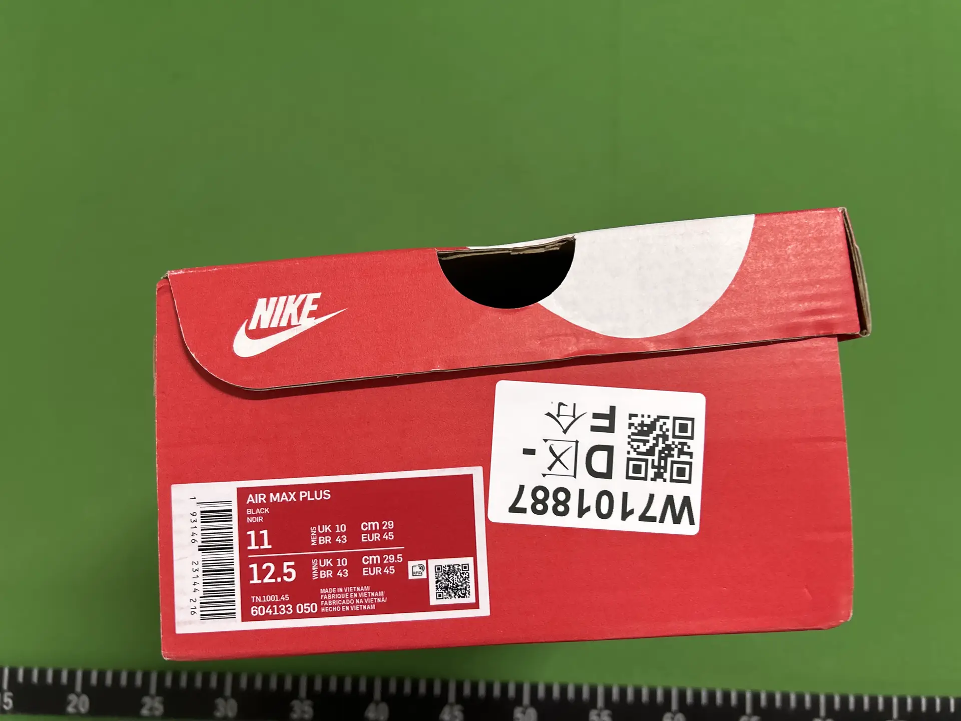 Nike Air Max Plus BLACK NOIR