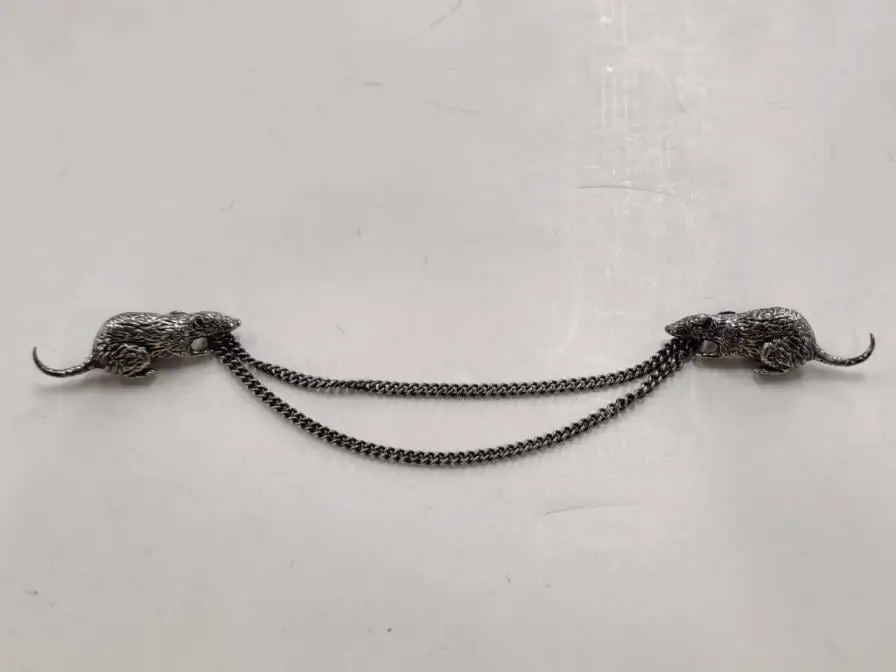 Mrlee Independent Style“No Nursive” Avant-Garde Design Single Product Punk Elegant White Copper Jewelry Chain Brooch