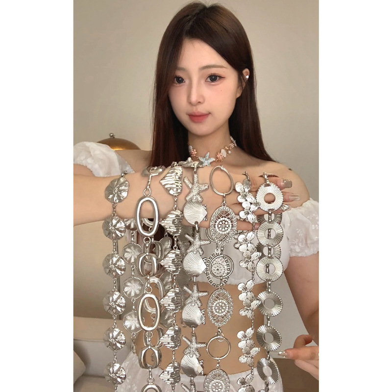 Silver Metal Waist Chain for Women, High-End Bohemian Style Butterfly Chain Decoration, Suitable for Skirts and Jeans, Trendy Belt
