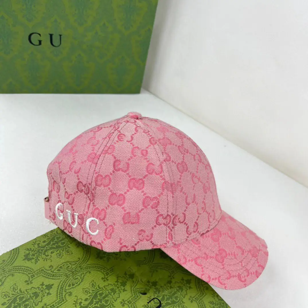 G Brand Women's Baseball Cap with Correct Lettering, 2024 Export to Europe and America, Fashionable Sun Protection Hat That Makes the Face Look Smaller