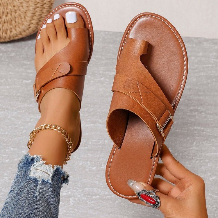 European and American 2024 Foreign Trade Summer New Large Size Women's Shoes Set Toe Fashion Flat Heel Casual Women's Sandals and Slippers Foreign Trade