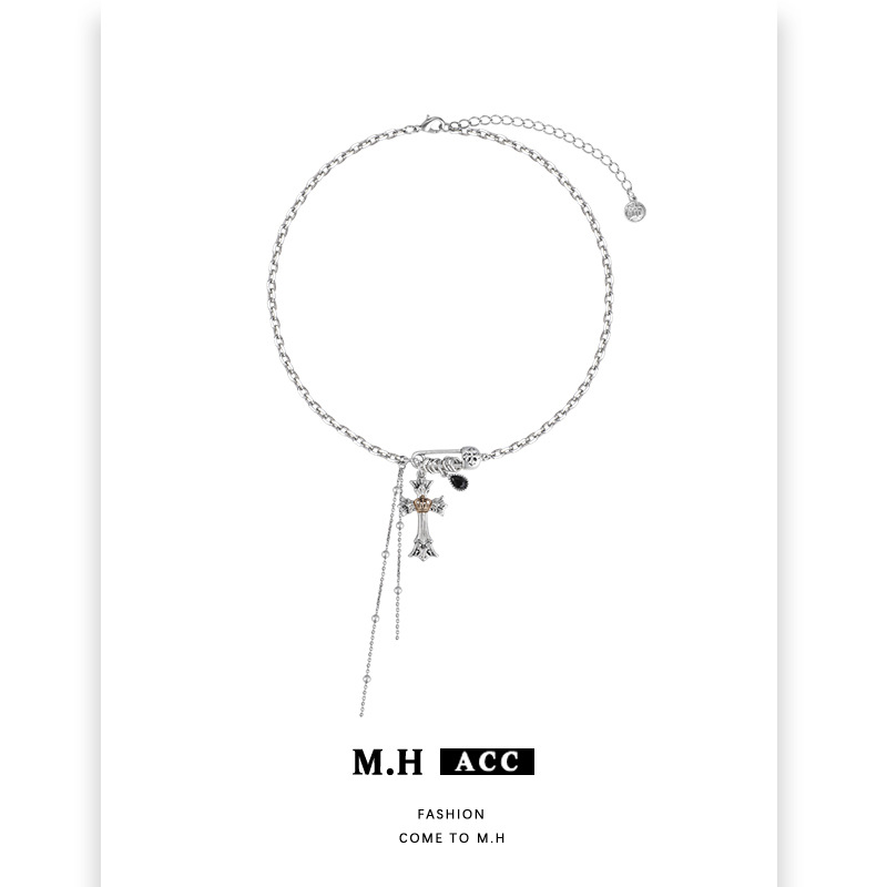 Crown Cross Necklace for Women - Sweet and Cool, Versatile, Fashionable, Exquisite Clavicle Chain, Light Luxury, High-End Feel, Original Design Neck Chain