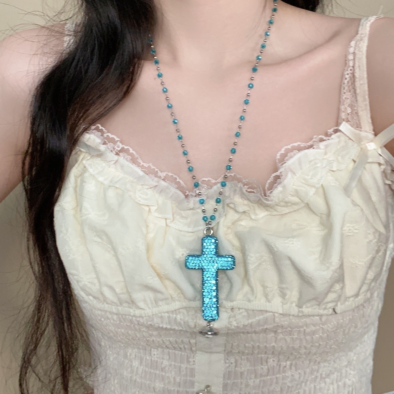 Cross-Border European and American Full Diamond Cross Pendant Necklace Niche Light Luxury Design Clavicle Chain Fashion Temperament Necklace Trend