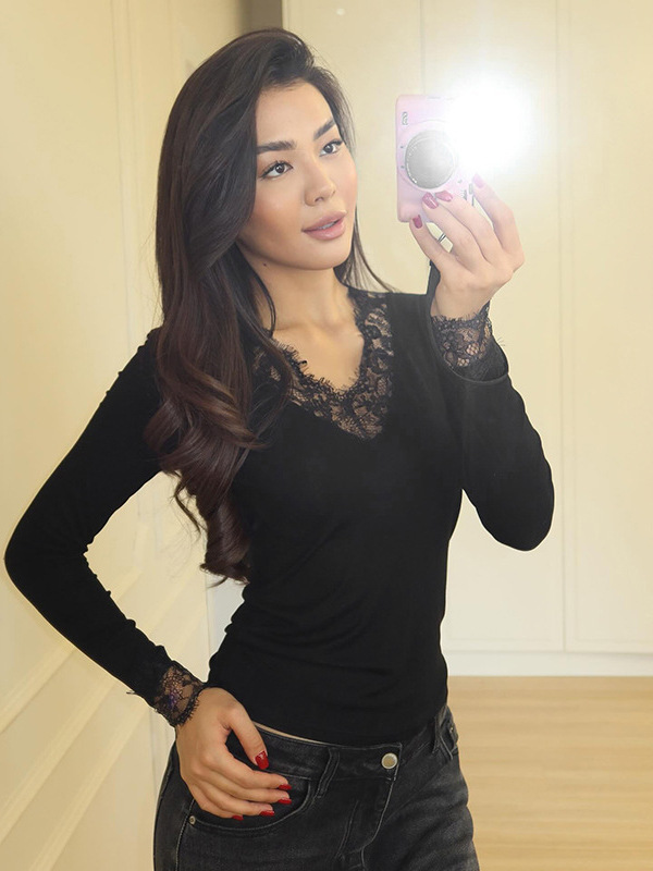 Foreign Trade European and American Style Women's Autumn and Winter New Sexy V Neck Lace Splicing Waist-Baring Long-Sleeved Tops for Women QC-foto från 1688 på Qualit.ly