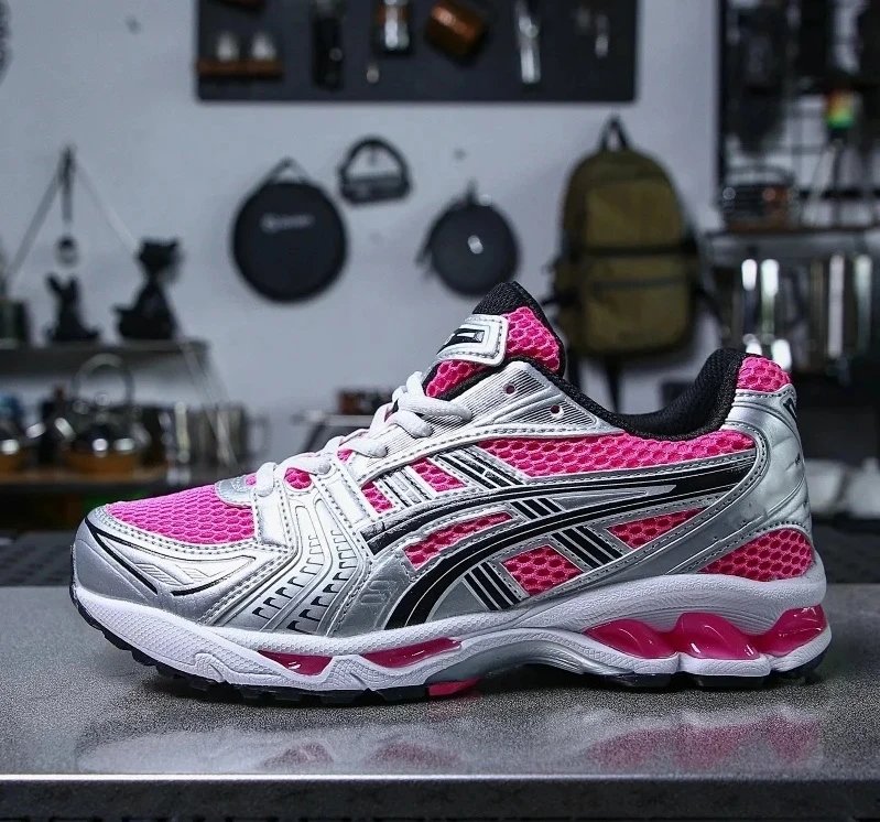 asics running shoes