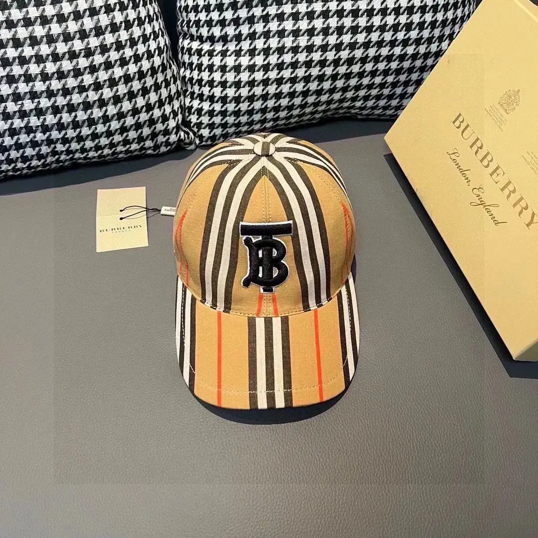 XM-B Fashion Hat -X