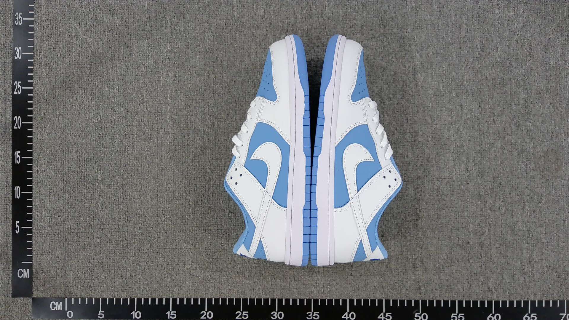 Nike Sneakers QC