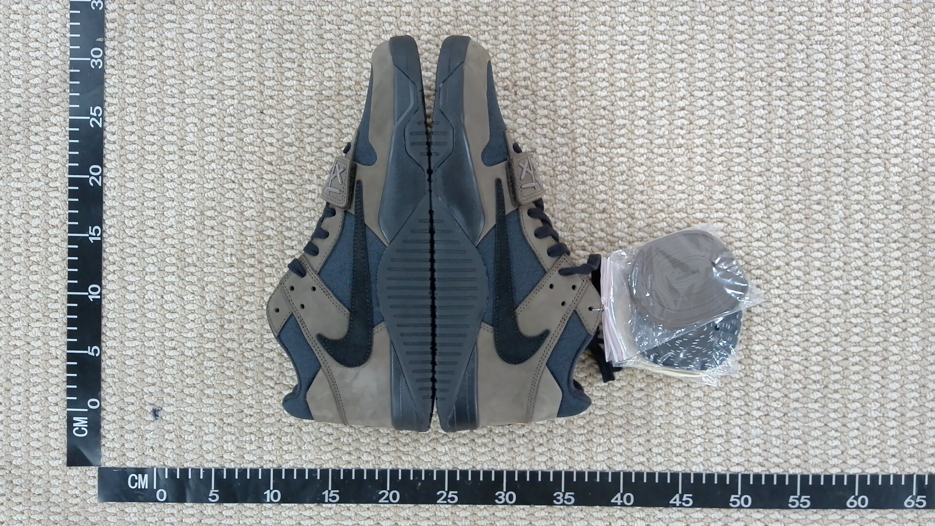 Nike Sneakers QC