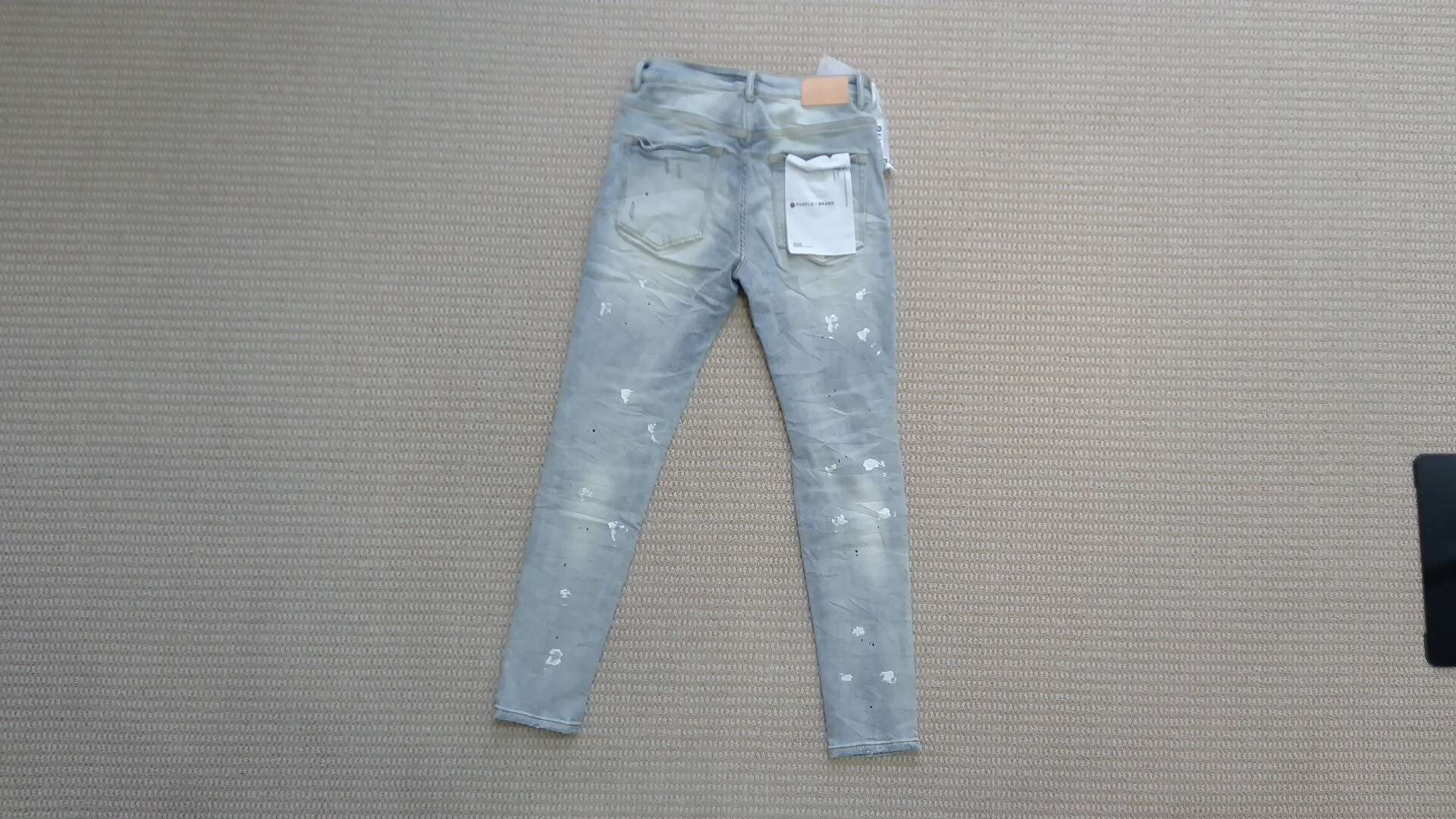 Purple Brand Light Wash Distressed Jeans QC