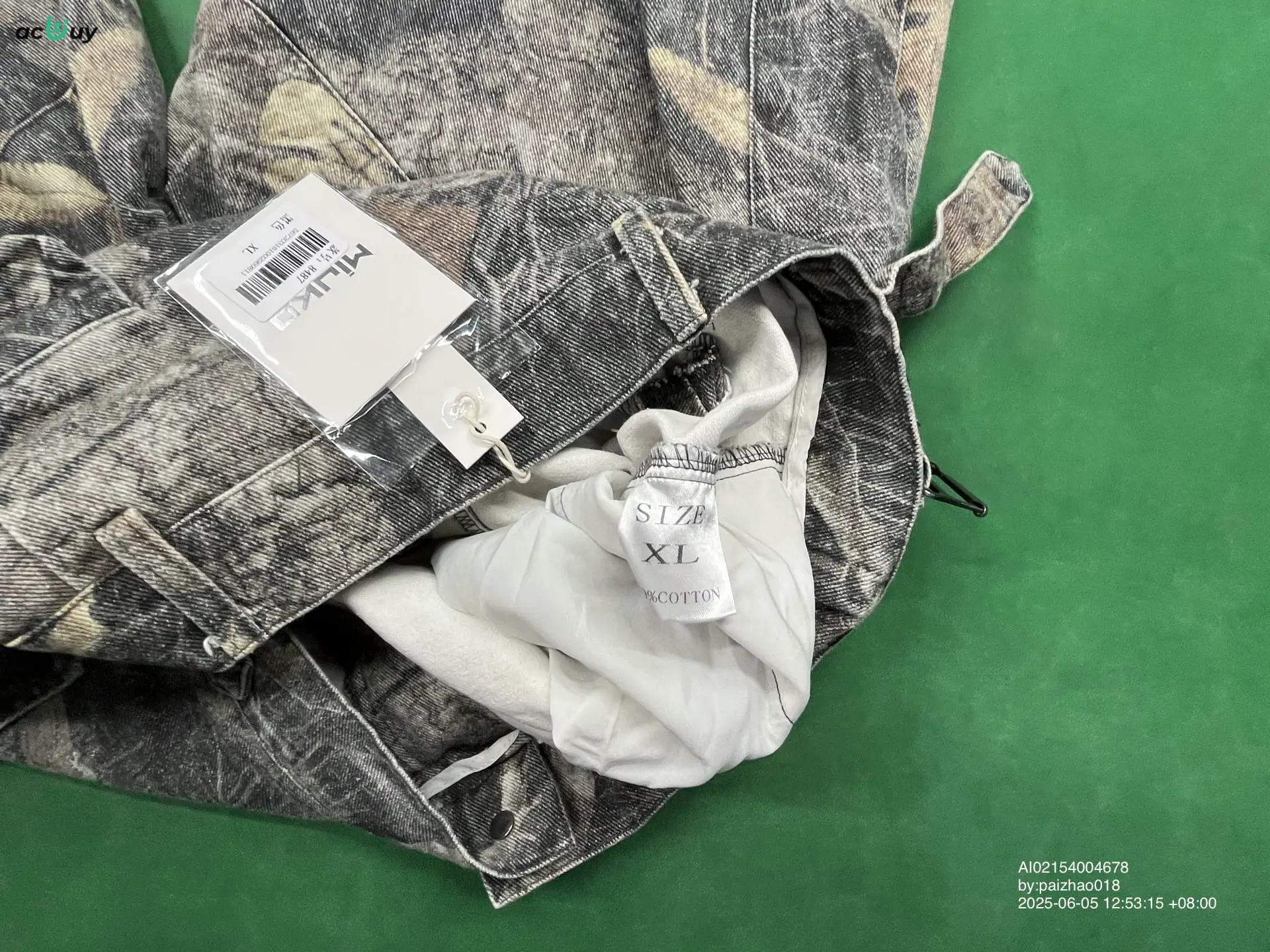 MIJKO Men's and Women's Spring Summer New Buckle Waist Design Denim Shorts Enzyme Wash Branch Camouflage Cargo Shorts