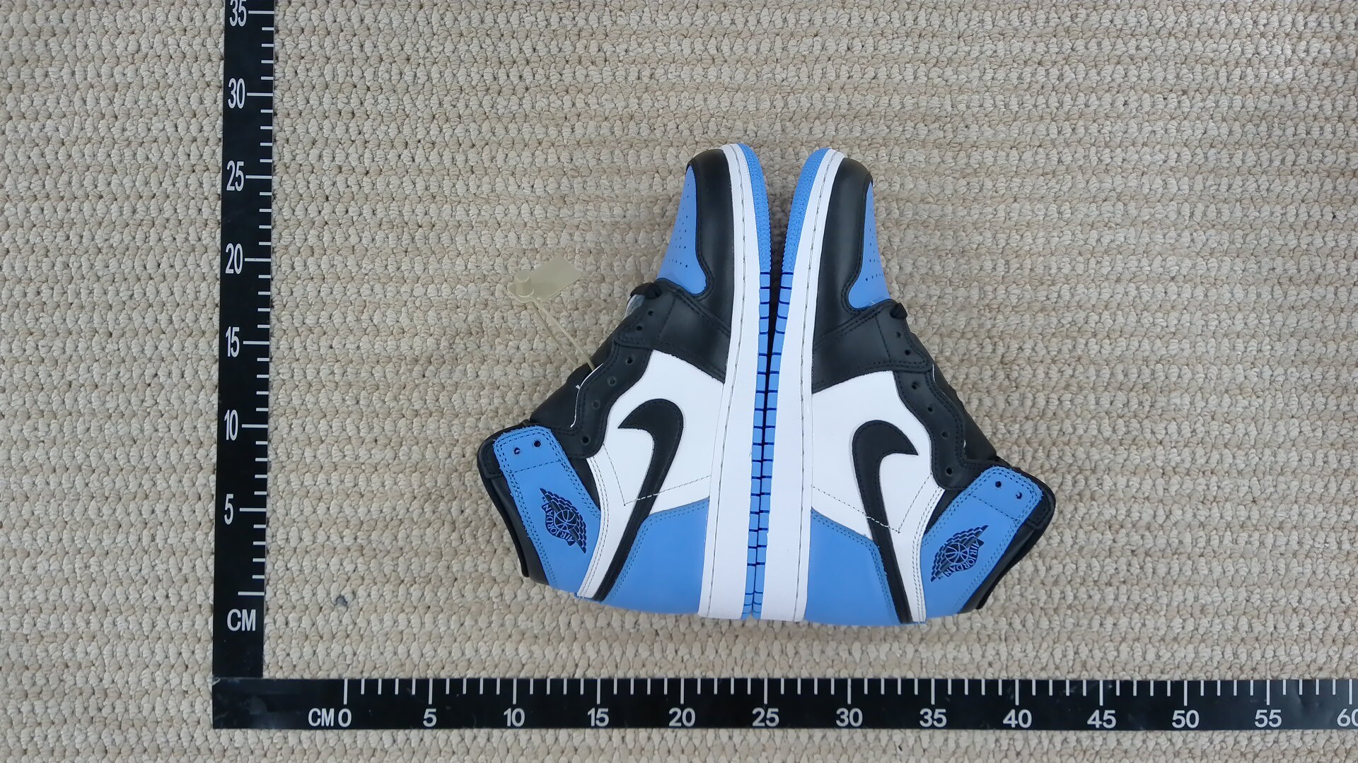 Nike Air Jordan 1 High University Blue Sneakers QC