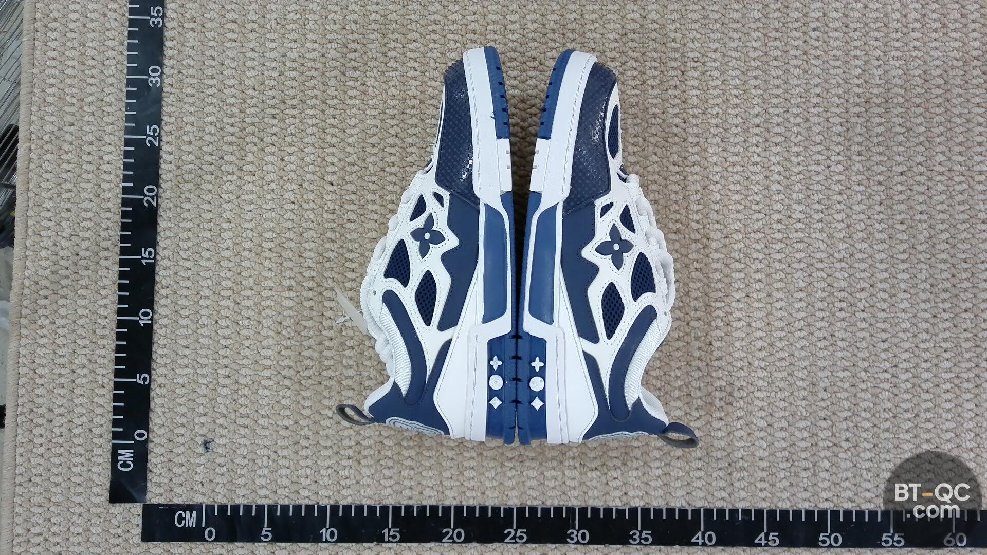 Louis Vuitton Sneakers QC