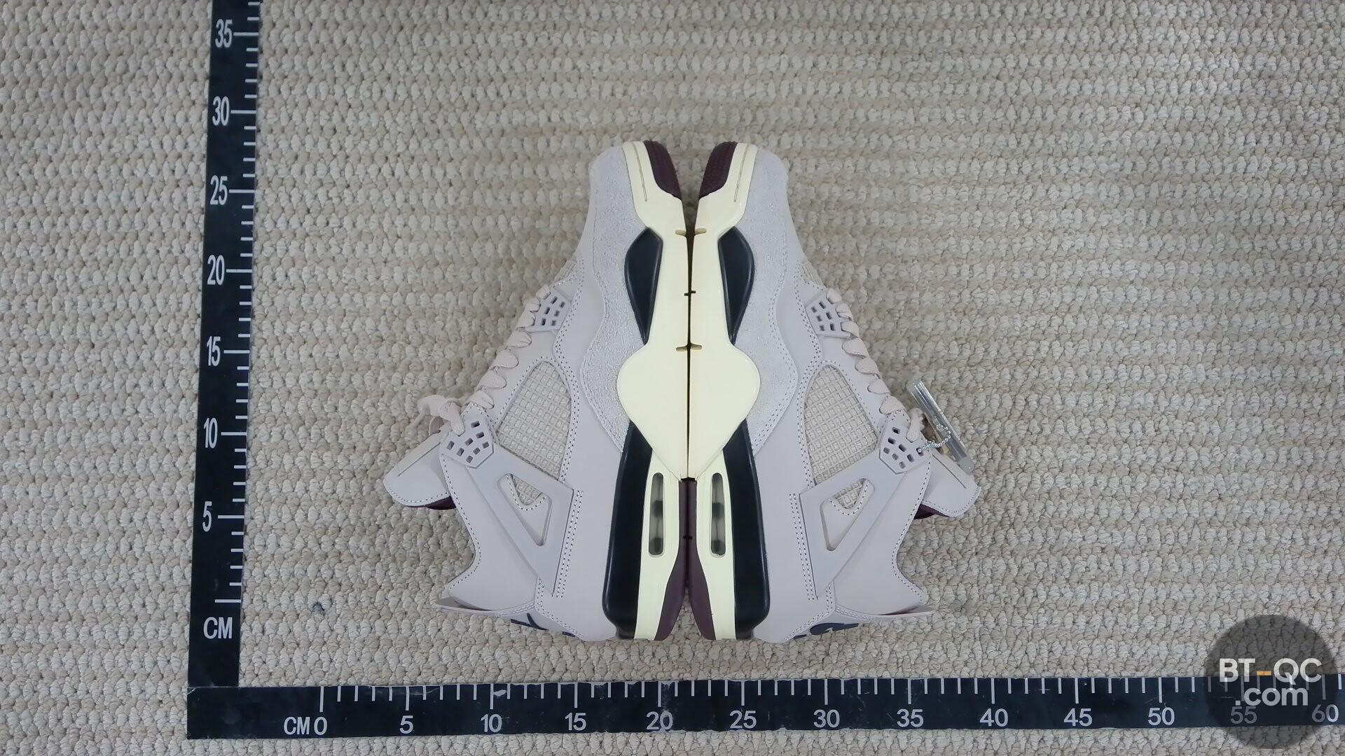Nike Sneakers QC