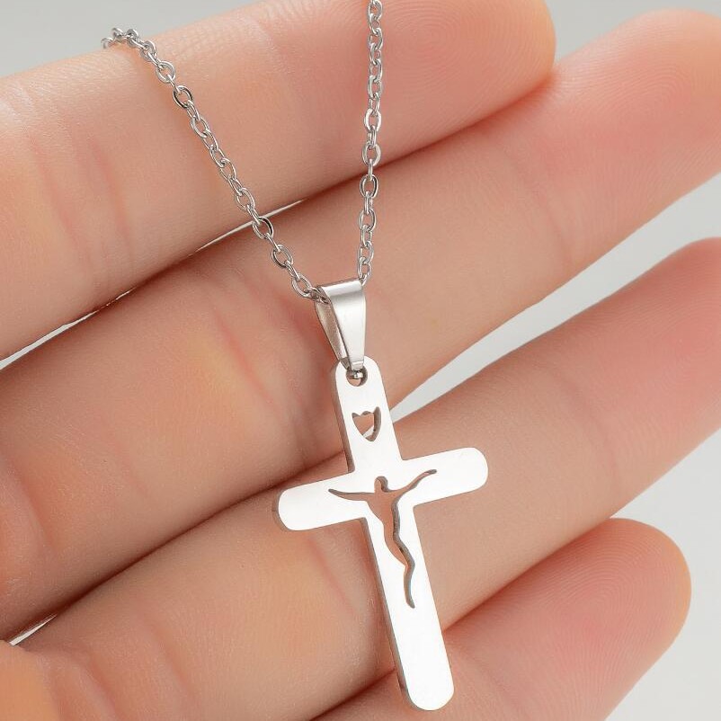 Europe and the United States cross-border new stainless steel cross pendant necklace ins men and women punk clavicle chain spot wholesale