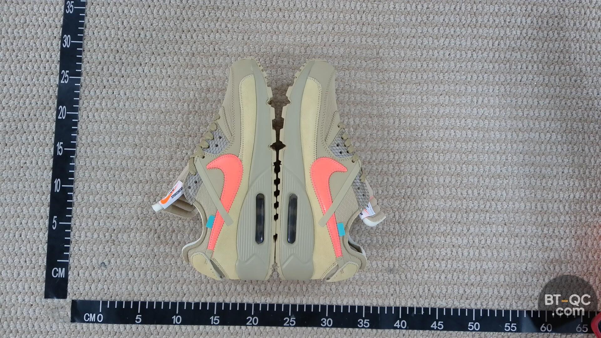 Nike Sneakers QC