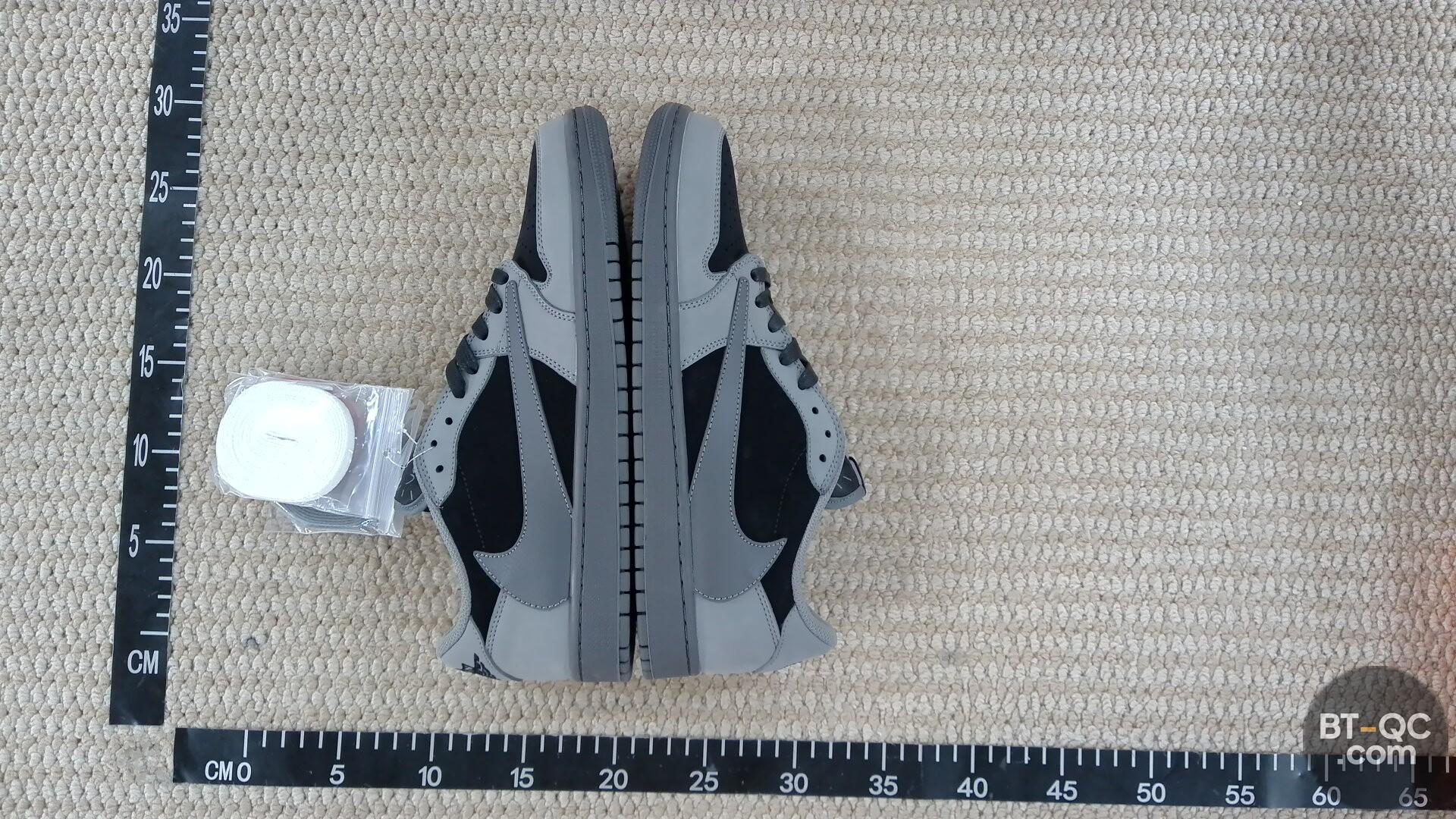 Nike Sneakers QC
