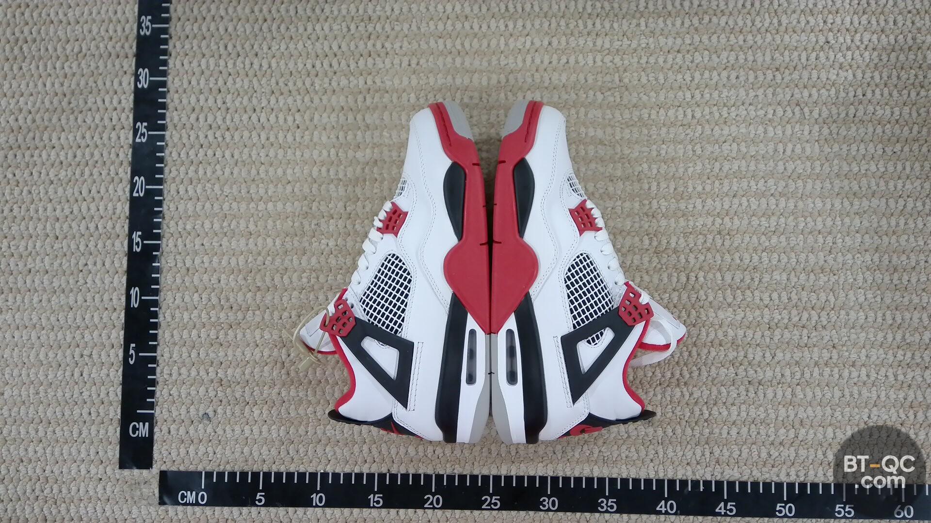 Nike Sneakers QC