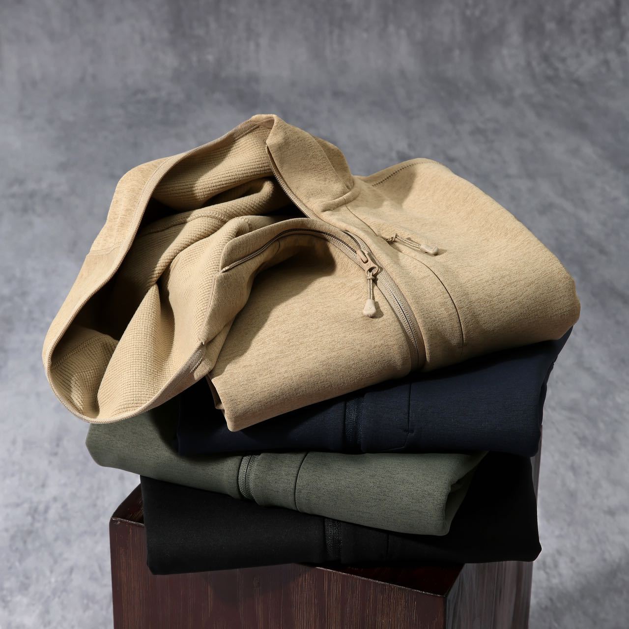 City Series! L*U’S Same Style 4D Stereo Tailoring! Men’S Autumn and Winter Outdoor Hooded Casual Fleece Jacket