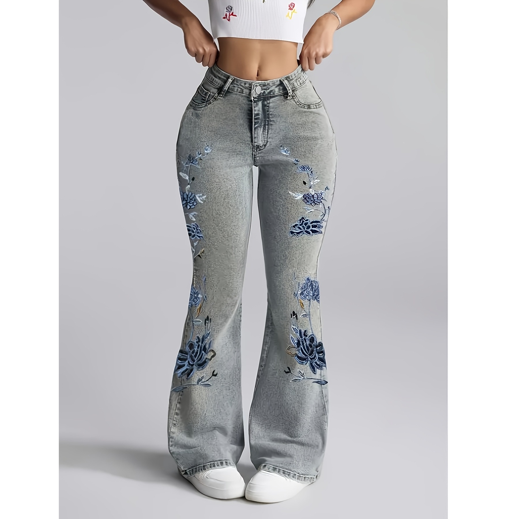 Floral Embroidery, Casual Stretch Flared Jeans, Stylish and Elegant, Versatile Fashion Item Suitable for All Seasons