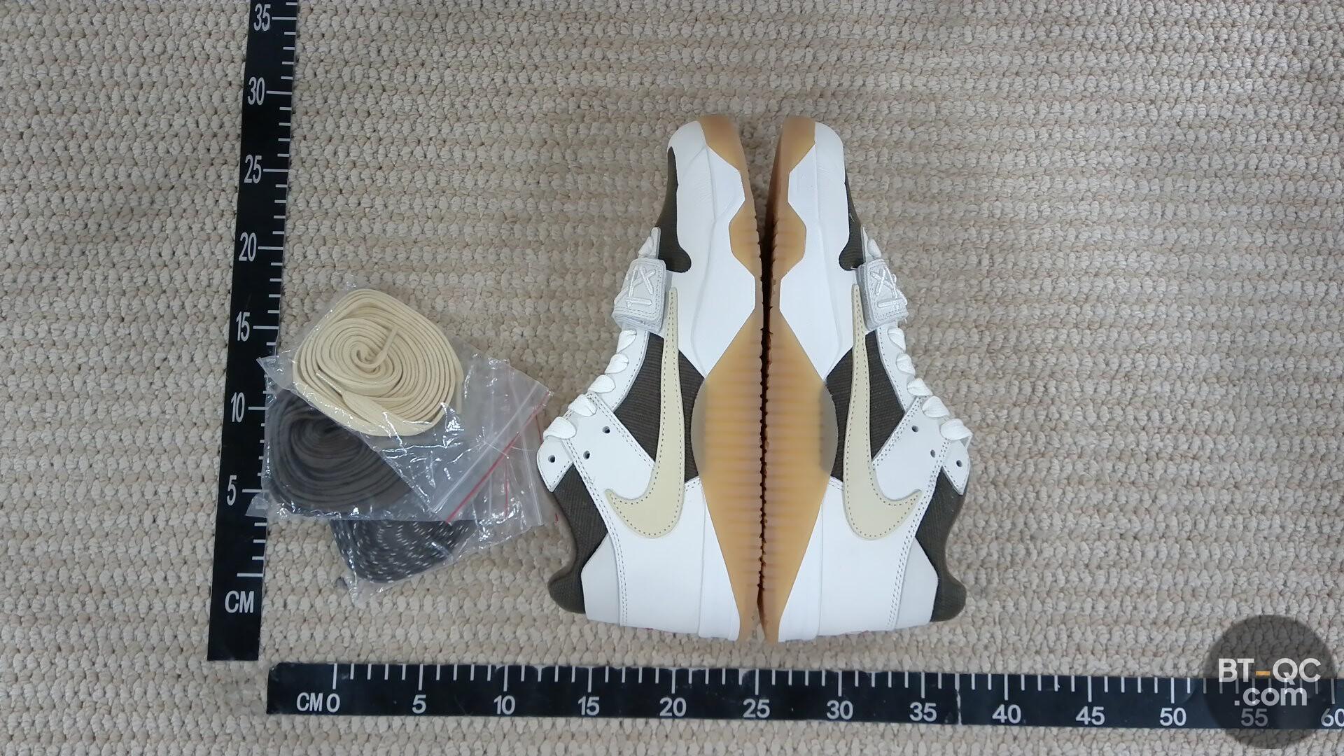 Nike Sneakers QC